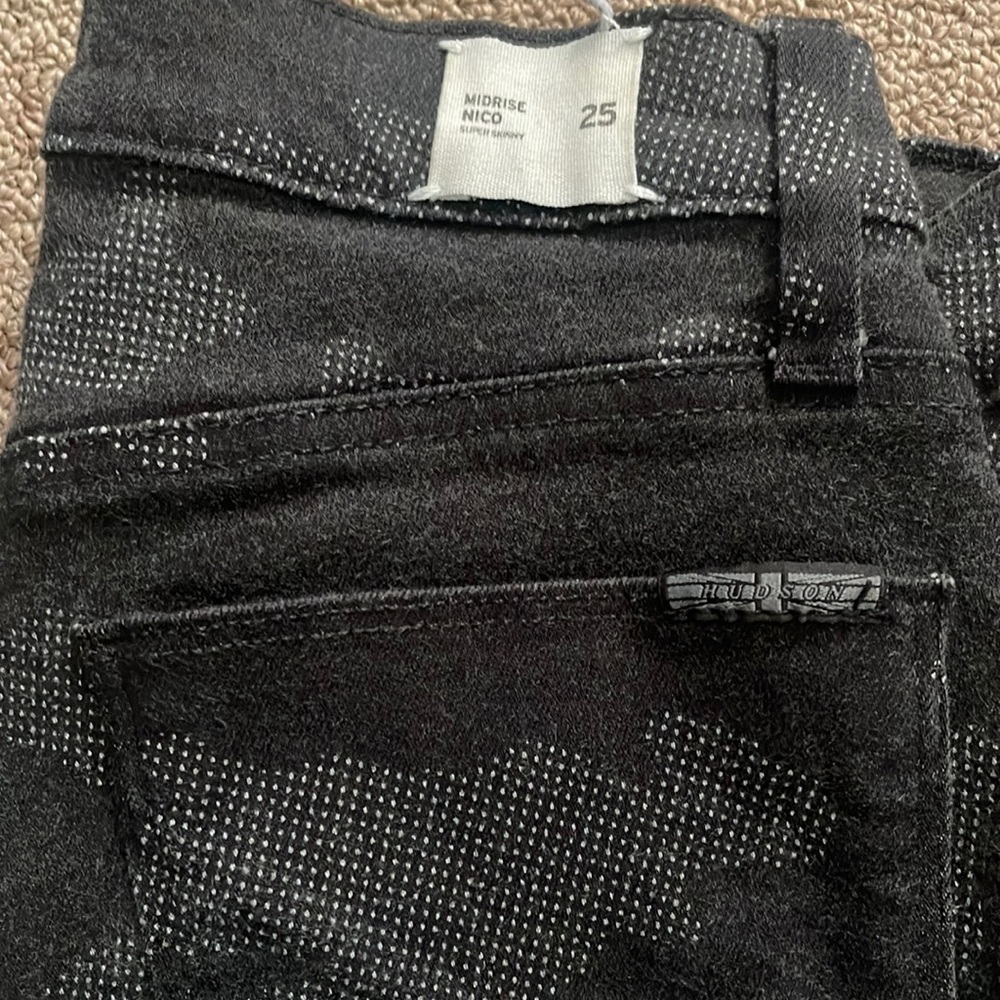 Hudson camo jean stretchy